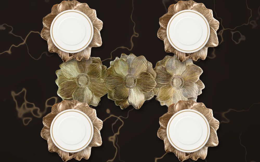 Gulnar Bloom runner and placemats set on a table